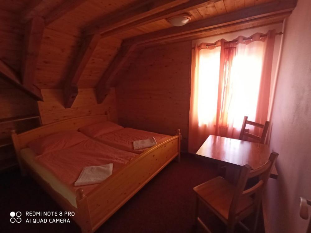 Penzion Avalanche Železná Ruda Exterior foto